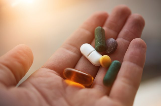 營養補充劑對於精神疾病治療的功效和安全性